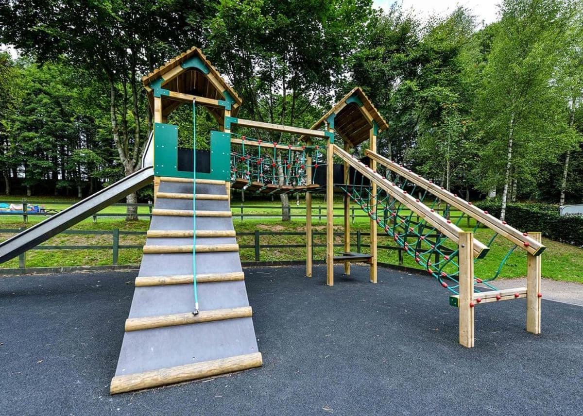 Готель Lowther Park Clifton  Екстер'єр фото