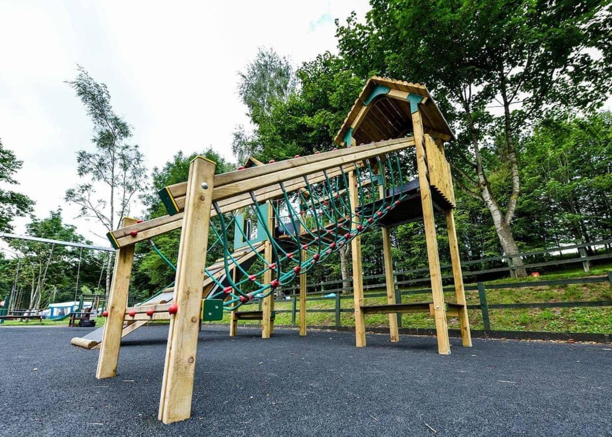 Готель Lowther Park Clifton  Екстер'єр фото